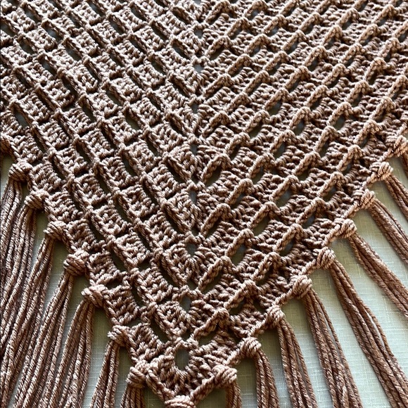 Pink Crochet Shawl - Picture 6 of 10
